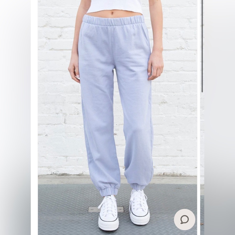 Brandy Melville Rosa Sweatpants